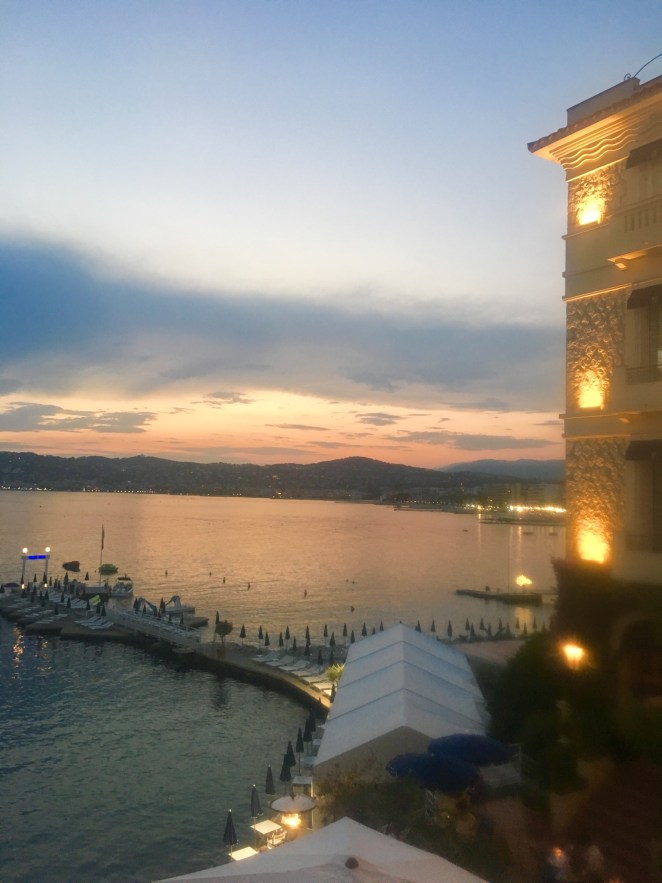 1C612527-6886-4002-87F3-C9058CC0AE43