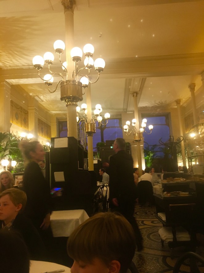 30423983-5A35-4CCF-ACF0-D72E3AD7E53B