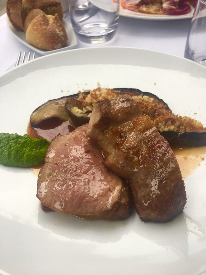 AAD97D70-C5C3-4000-869D-09B3823EA852