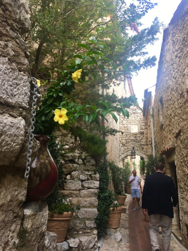 B6AA3291-D3CC-49E0-9D4B-00C8386C6B42