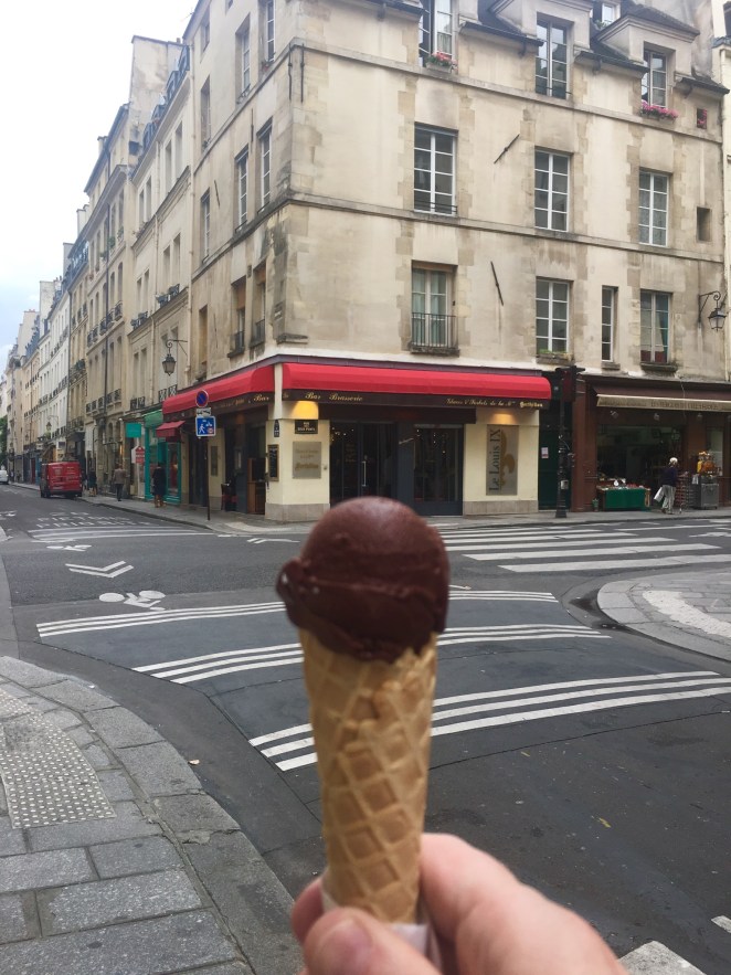 D4620DEC-462E-4E93-B569-26B3777F0A8C