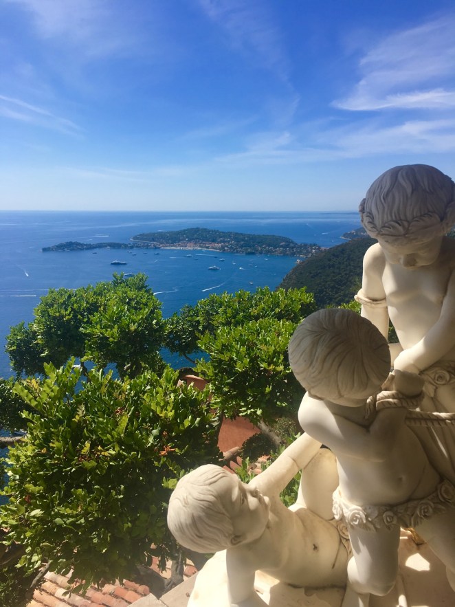 E2A72A49-C9FF-4597-9AE2-5642BD08AB01