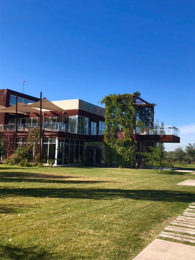 151E12A9-8F58-4B35-BC28-089964B13D67