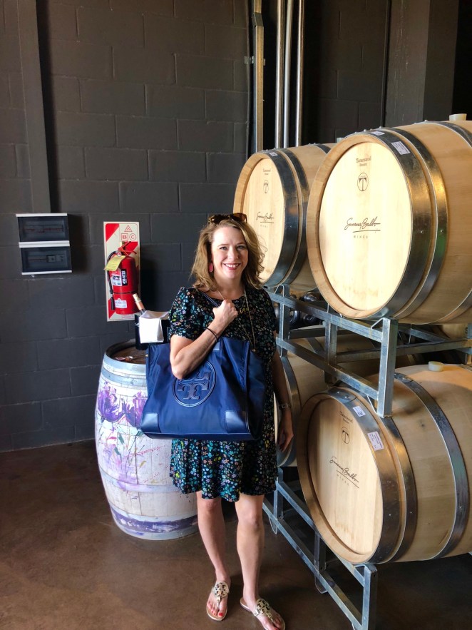 8560E32F-9588-4C1F-BF12-6DABD864F172