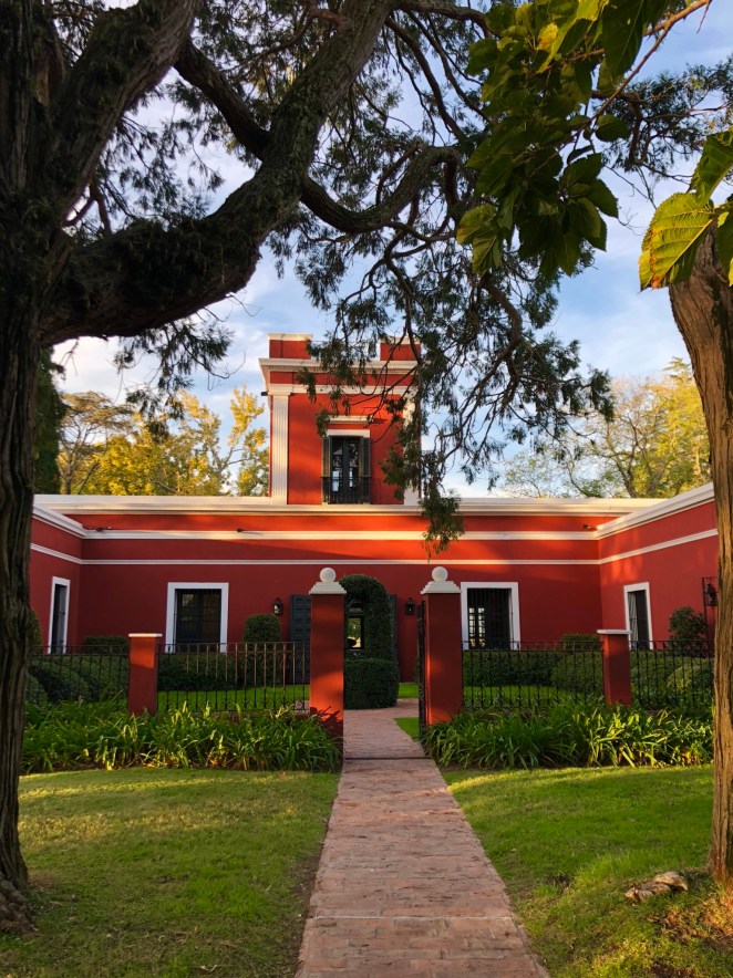 87E65C5B-6DAD-467F-BF8A-5F9B52B9F801