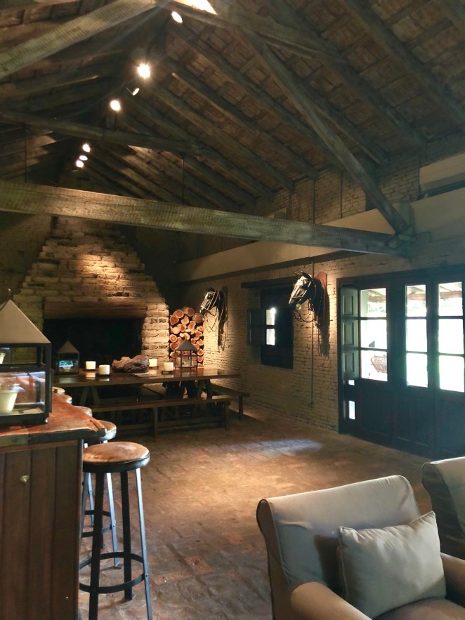 F9308F19-CA12-4B54-9692-36BD9A6F5A96