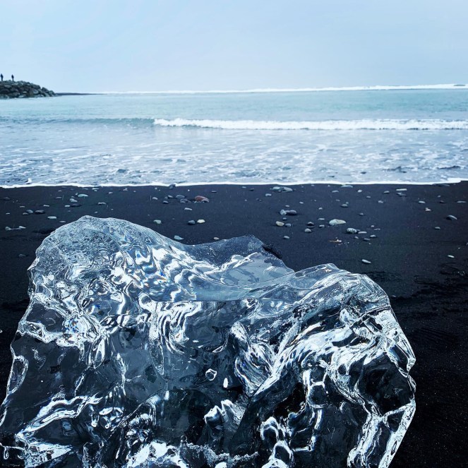 24A96738-7C52-4BE2-8BAA-661BE48F7D14