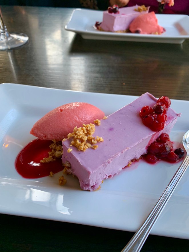 761A18C6-0A1E-4DE2-9A26-5F9ECEBCE261