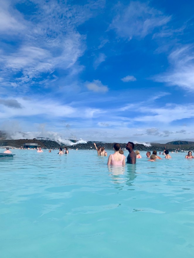 A5EFF70E-8558-4113-A18E-D70BC864A690