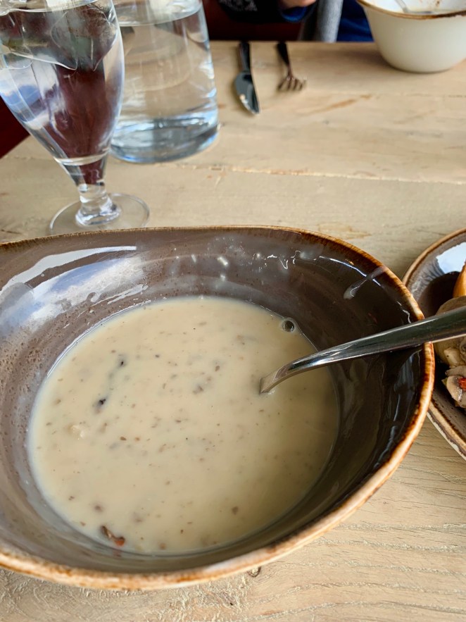 CDE9B327-1CBA-4D93-BE5C-DDF932207A98