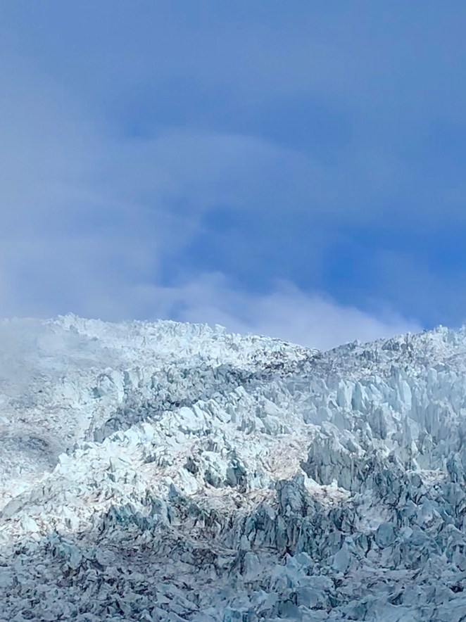 D2FFFE93-9E8F-4D46-88EB-18B8A6E65DEF