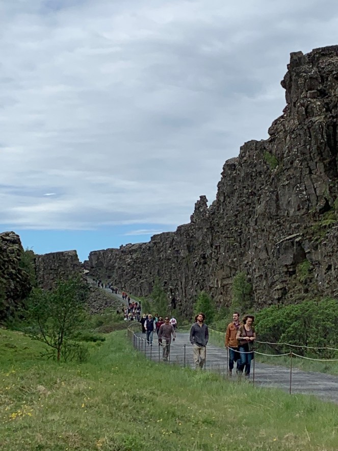 D901650E-B8BB-4627-B331-D738BB73DFFA