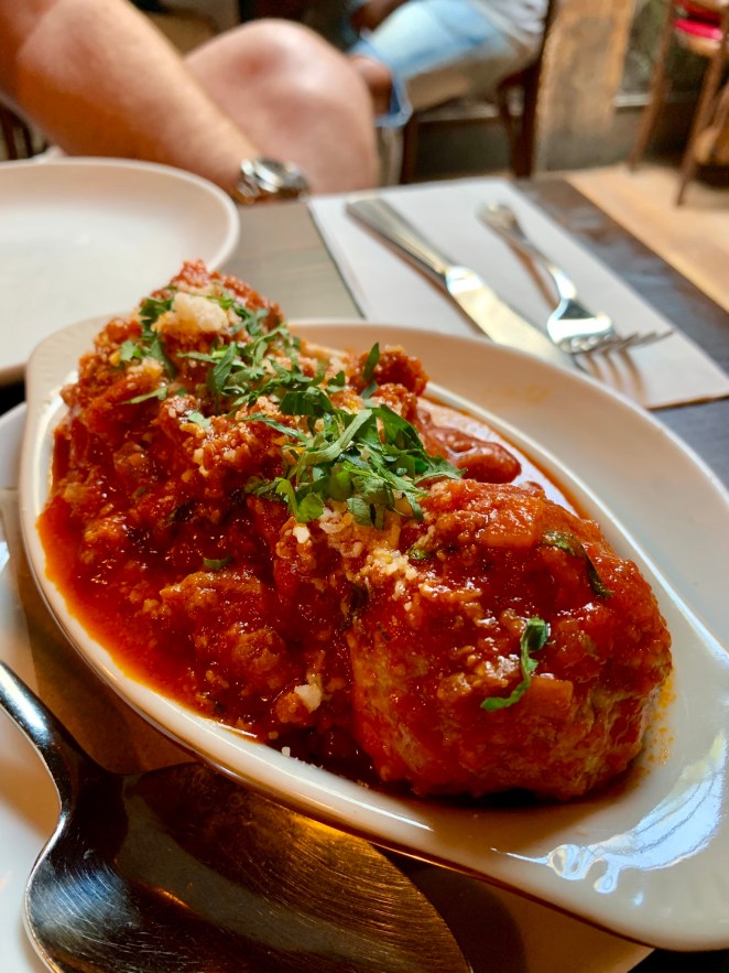 55264801-2AE4-47D8-AAF4-17345B41D524