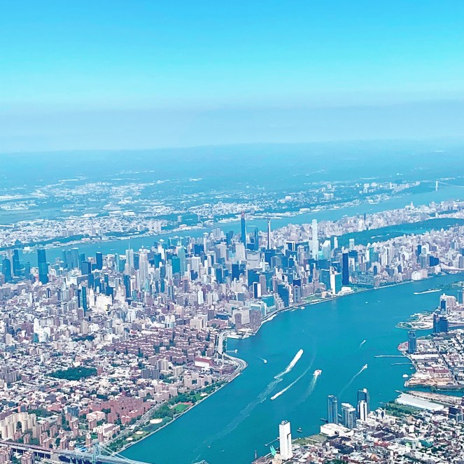 E4B89E79-6790-45B8-B956-693E2623E62C