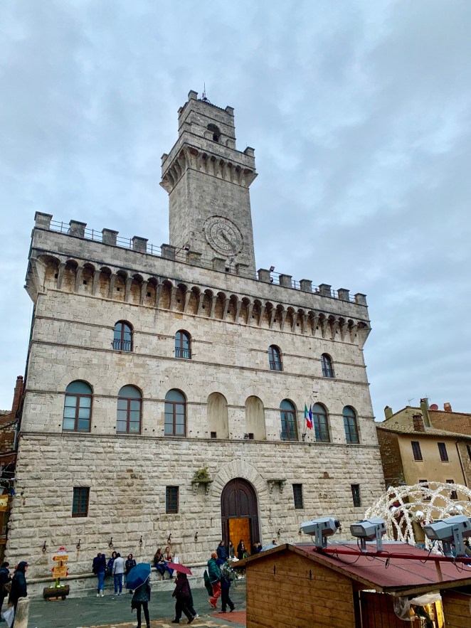 8B42181A-0F4F-4A98-AB0C-27B2587CD7EE